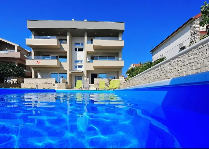 Luxury Apartments Sikiric With Fantastic View On The Sea