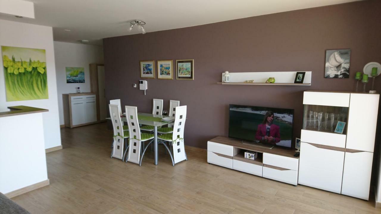 Luxury Apartments Sikiric With Fantastic View On The Sea Bibinje